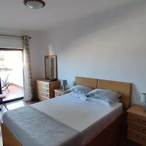 Quarto Com Varanda No Centro Em Homestay